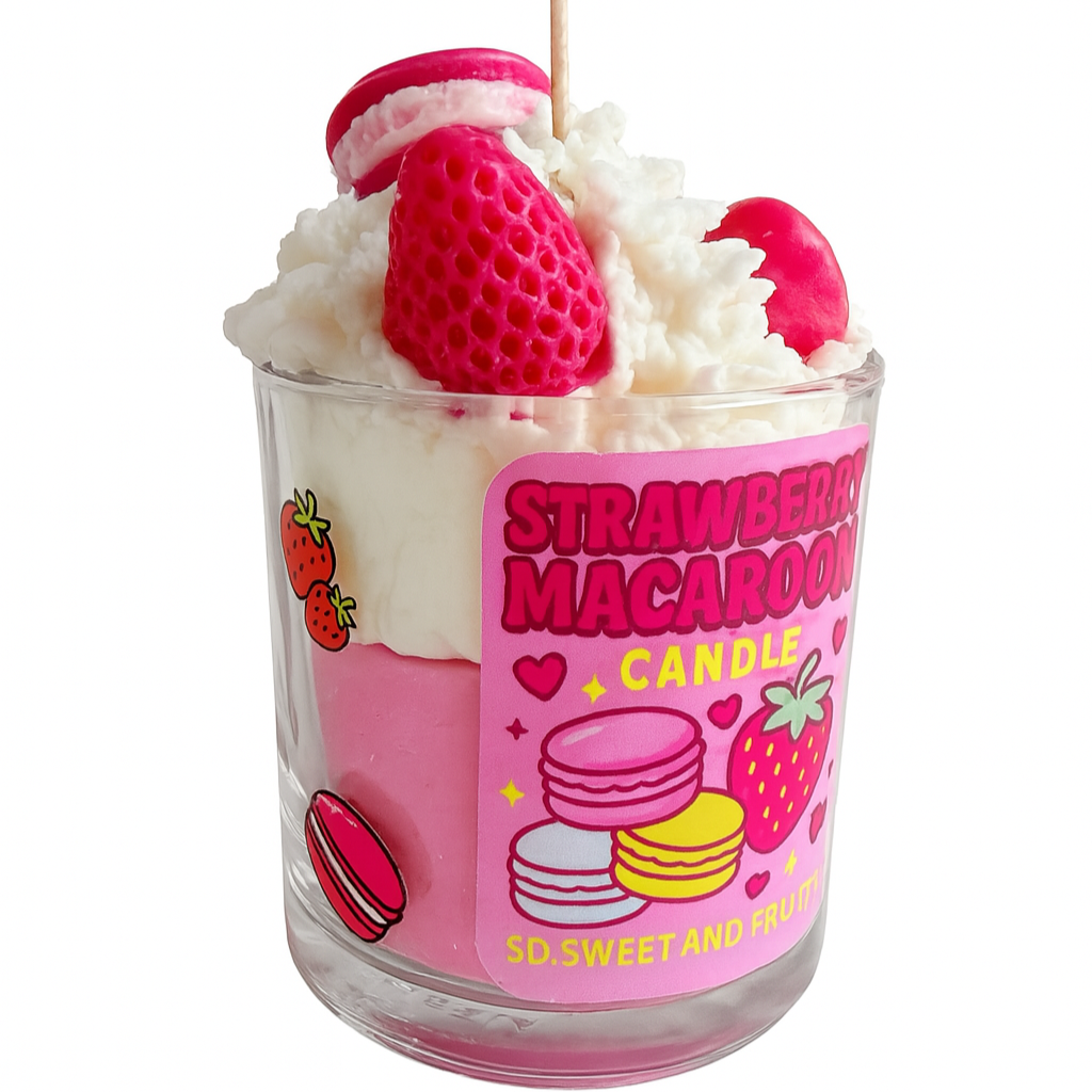 Strawberry Macaroon Candle