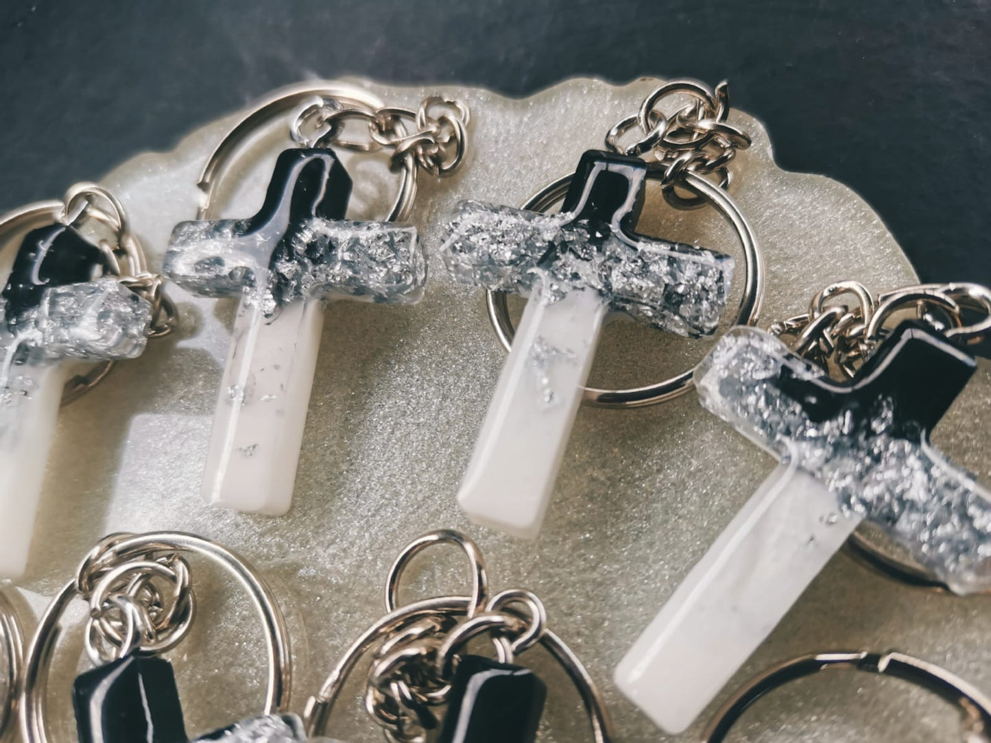 Epoxy Resin Cross Keyring