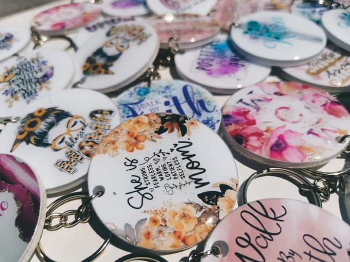 Epoxy Resin Image Keyrings